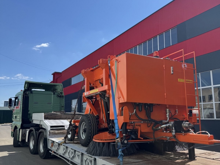 ПОДМЕТАЛЬНАЯ МАШИНА ДЛЯ УЛИЦ МП-2,5М