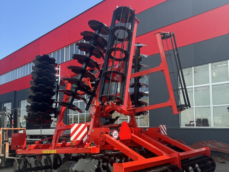 БОРОНА ПОЛУНАВЕСНАЯ ДИСКОВАЯ БПД-7А