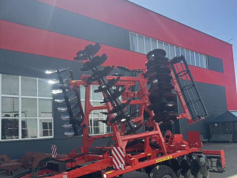 БОРОНА ПОЛУНАВЕСНАЯ ДИСКОВАЯ БПД-7А