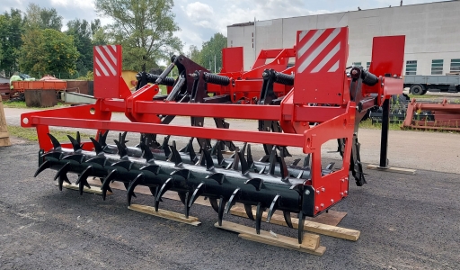 ГЛУБОКОРЫХЛИТЕЛЬ ТЯЖЕЛЫЙ ГРТ-3